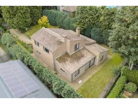 villa dans environnement calme et verdoyant