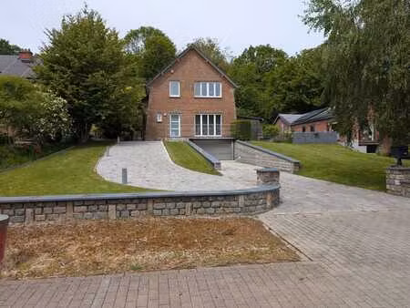charmante maison unifamiliale peb c sur 11 77 ares