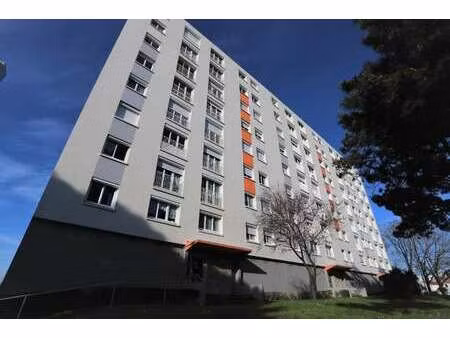 location appartement 4 pièces meublé à rezé (44400) : à louer 4 pièces meublé / 74m² rezé