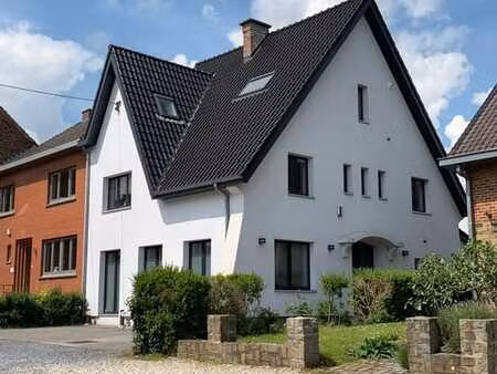 appartement duplex mons  4 chambres