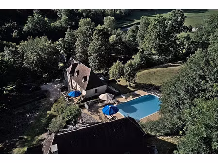 vente maison 10 pièces 40000 m² à (46120)  650 000 €