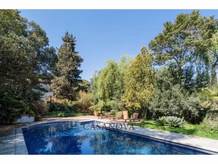 maison de luxe à vendre dans le quartier lemasson