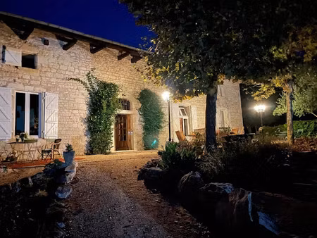 vente maison 11 pièces 400000 m² à monflanquin (47150)  1 272 000 €