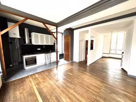 location appartement 3 pièces à auxerre (89000) : à louer 3 pièces / 67m² auxerre