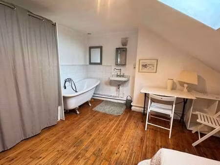 location appartement t1 meublé à tours (37000) : à louer t1 meublé / 12m² tours