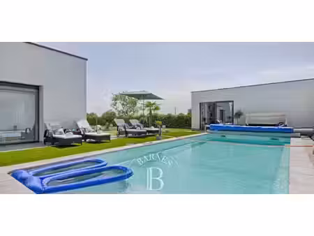 villa avec piscine kirsch-lès-sierck (57)