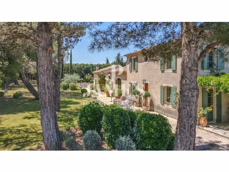 maison de luxe à vendre à eygalières