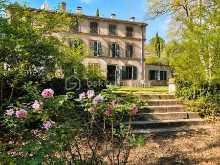 vente maison 18 pièces 550 m² à la bouilladisse (13720)  2 200 000 €