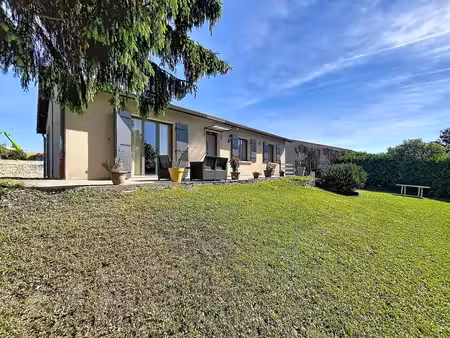 vente maison 4 pièces 100 m² artonne (63460)