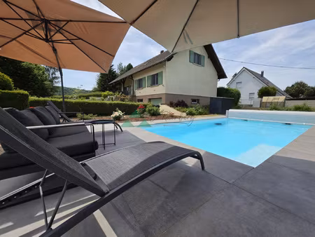 spacieuse maison rénovée avec 5 chambres sur 18 ares