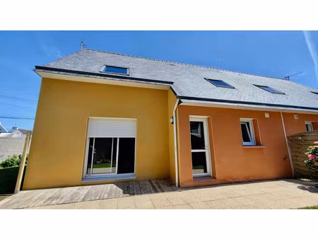location maison 4 pièces 93 m² à ploudalmézeau (29830)  890 €