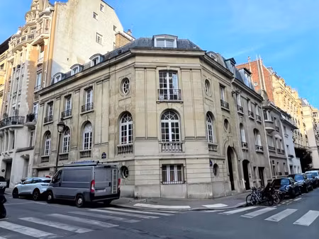 hôtel particulier à vendre dans le quartier auteuil nord