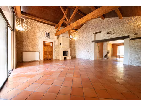 maison de luxe à vendre à fargues-saint-hilaire