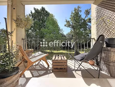 vente appartement 3 pièces 83 m² à ville-d'avray (92410)  490 000 €
