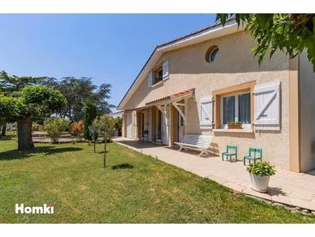 maison/villa t6 de 180 m2 à la magdelaine-sur-tarn 31340