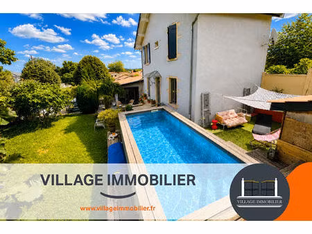 saint-priest manissieux maison familiale avec piscine sur 502 m² de terrain