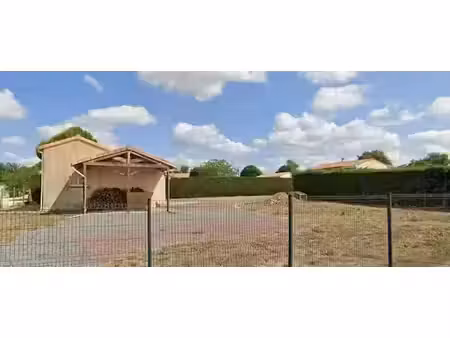 vente terrain 742 m² à vivonne (86370)  69 800 €