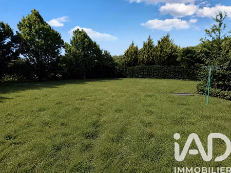 vente terrain 1020 m² à riom (63200)  109 000 €