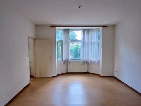 bel appartement lumineux anderlecht proche toutes commodités