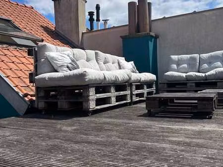 penthouse duplex 110m2  2ch  rooftop  sans charges communes.