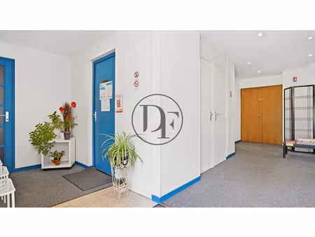 vente locaux professionnels 0 pièces 105 m² à fontainebleau (77300)  420 000 €