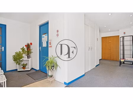 vente locaux professionnels 0 pièces 105 m² à fontainebleau (77300)  420 000 €