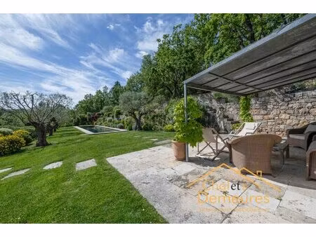 mas provençal de caractère