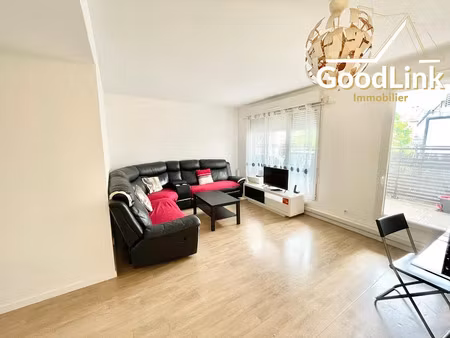 location meublée appartement 4 pièces 70.8 m² à corbeil-essonnes (91100)  nan €