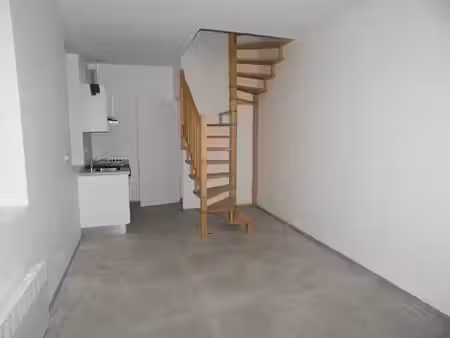 location appartement 1 pièce 31.95 m² à magny-en-vexin (95420)  649 €