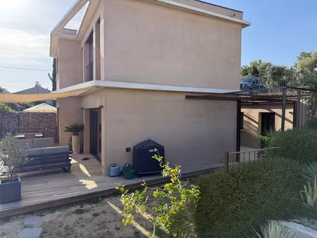 location maison 4 pièces 114 m² à hyères (83400)