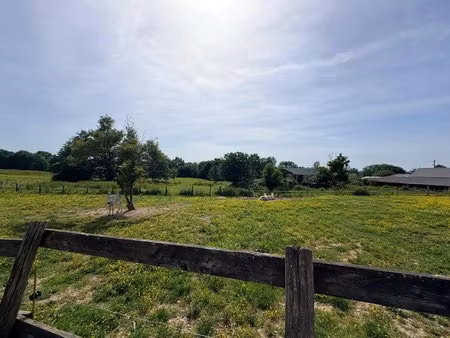 propriété de caractère – 299 m²