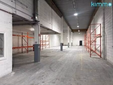 hangar / box de stockage securise