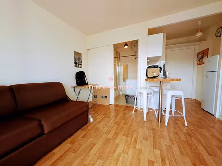 location meublée appartement 1 pièce 22.85 m² à rueil-malmaison (92500)  810 €