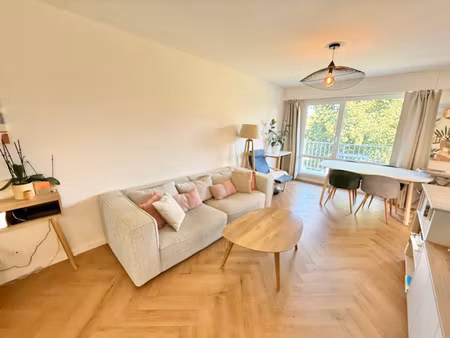 a louer 01220 divonne les bains  t3 meuble parfait etat avec