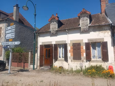 grande maison de bourg 3 chambres 03400 saint ennemond
