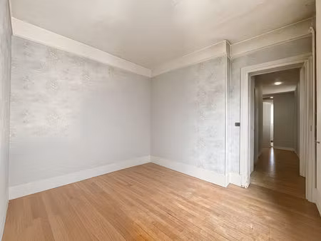 appartement 2 pieces 33 19 m2 - boucicaut - calme et lumineux
