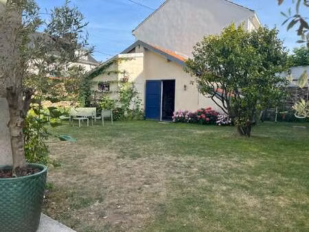vente maison à nantes (44000) : à vendre / 170m² nantes