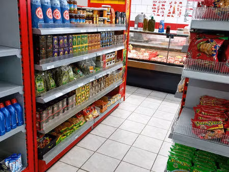 à céder – épicerie / boucherie ou droit au bail commercial