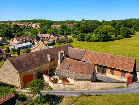 maison à vendre à saint-cyprien (24220) - dordogne