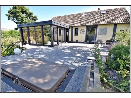 maison sur sous-sol  véranda  4 chambres  2 dressing  2 salles de bains  dpe d