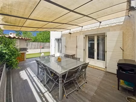 maison t4 98m2  jardin  terrasse  3 chambres  parkings  10 minutes d'aix-en-provence. quar