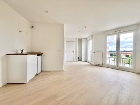 studio 28m2 - centre ville