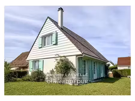 houppeville maison avec 3 chambres  sous-sol complet et jardin clos