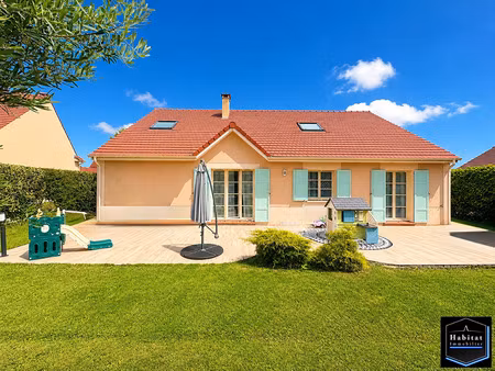 maison/villa de standing à moussy le neuf
