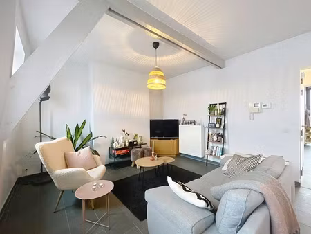 appartement te huur in kortrijk met 2 slaapkamers