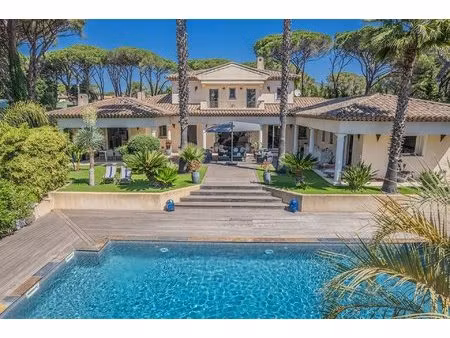villa de standing 8 pieces avec piscine sur les golfs de saint raphael