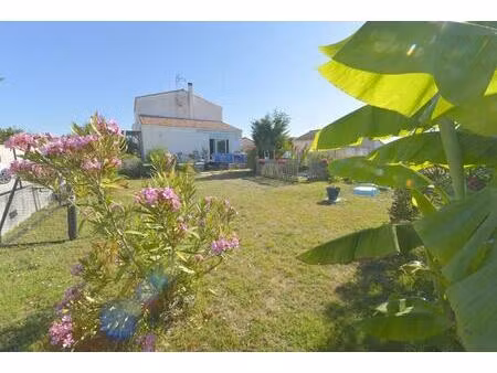 maison - 123m ²