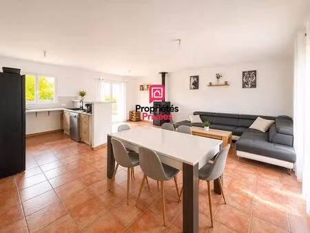 maison de plain-pied  3 chambres  jardin