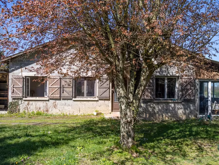 dpt haute garonne (31)  à vendre villeneuve lecussan maison à rénover t5 de 107m² habitabl