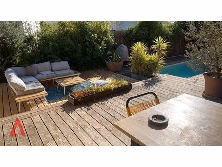 villa contemporaine de plain-pied avec piscine lodève